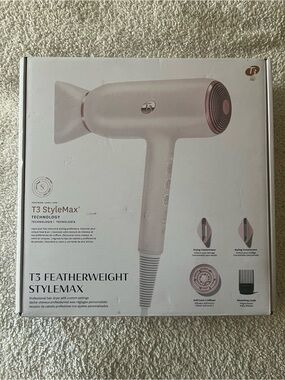 T3 Featherweight StyleMax Hair Dryer - Light Pink & Rose Accents
